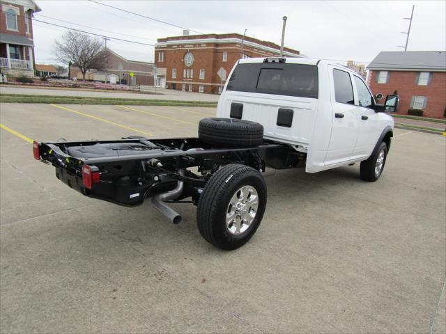 2026 RAM Ram 3500 Chassis Cab RAM 3500 TRADESMAN CREW CAB CHASSIS 4X4 60 CA