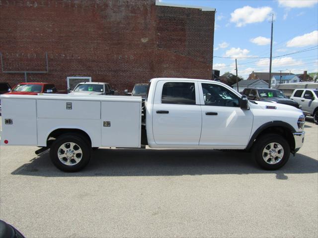 2026 RAM Ram 3500 Chassis Cab RAM 3500 TRADESMAN CREW CAB CHASSIS 4X4 60 CA