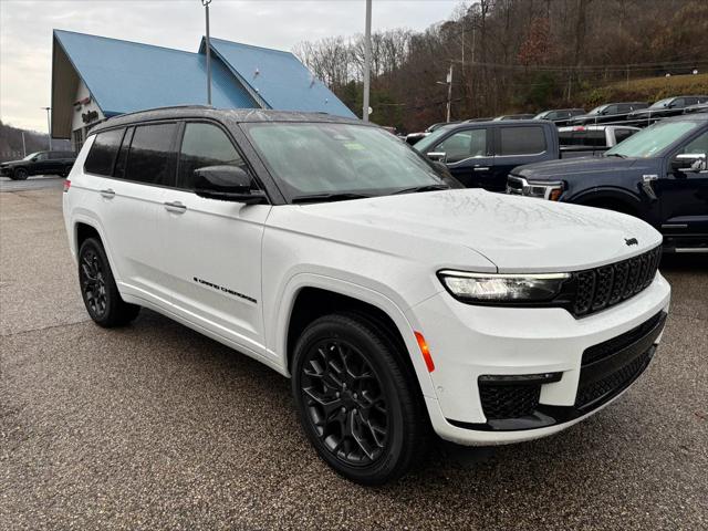 2025 Jeep Grand Cherokee GRAND CHEROKEE L SUMMIT 4X4