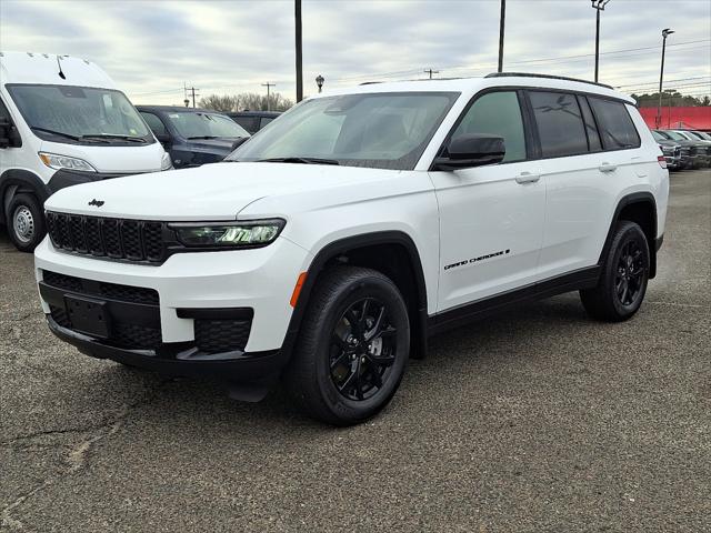 2025 Jeep Grand Cherokee GRAND CHEROKEE L ALTITUDE X 4X4