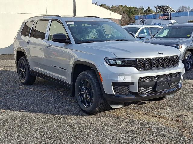 2025 Jeep Grand Cherokee GRAND CHEROKEE L ALTITUDE X 4X4
