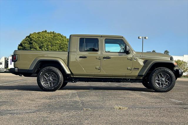 2026 Jeep Gladiator GLADIATOR SPORT S 4X4