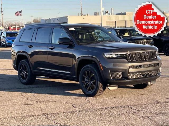 2025 Jeep Grand Cherokee GRAND CHEROKEE L ALTITUDE X 4X4