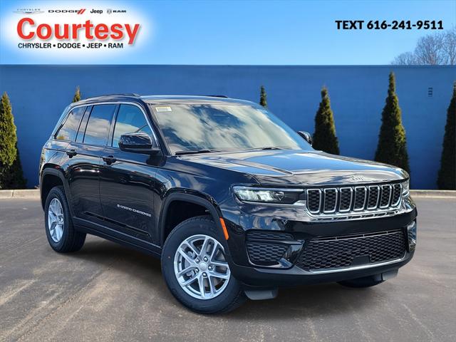 2025 Jeep Grand Cherokee GRAND CHEROKEE LAREDO X 4X4 2025 Jeep Grand Cherokee GRAND CHEROKEE LAREDO X 4X4