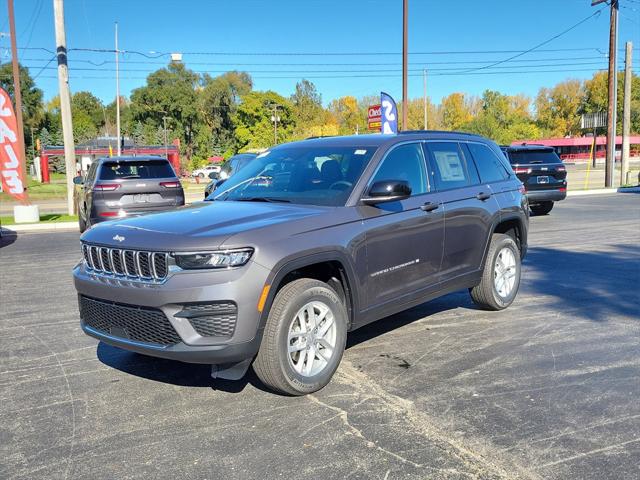 2025 Jeep Grand Cherokee GRAND CHEROKEE LAREDO X 4X4 2025 Jeep Grand Cherokee GRAND CHEROKEE LAREDO X 4X4