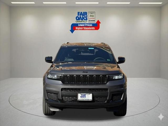 2025 Jeep Grand Cherokee GRAND CHEROKEE L ALTITUDE 4X4