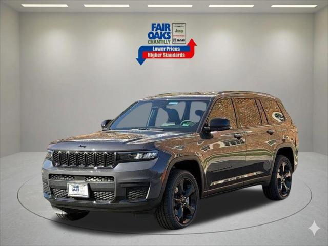 2025 Jeep Grand Cherokee GRAND CHEROKEE L ALTITUDE 4X4 2025 Jeep Grand Cherokee GRAND CHEROKEE L ALTITUDE 4X4