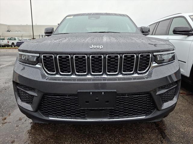 2025 Jeep Grand Cherokee GRAND CHEROKEE LAREDO X 4X4 2025 Jeep Grand Cherokee GRAND CHEROKEE LAREDO X 4X4