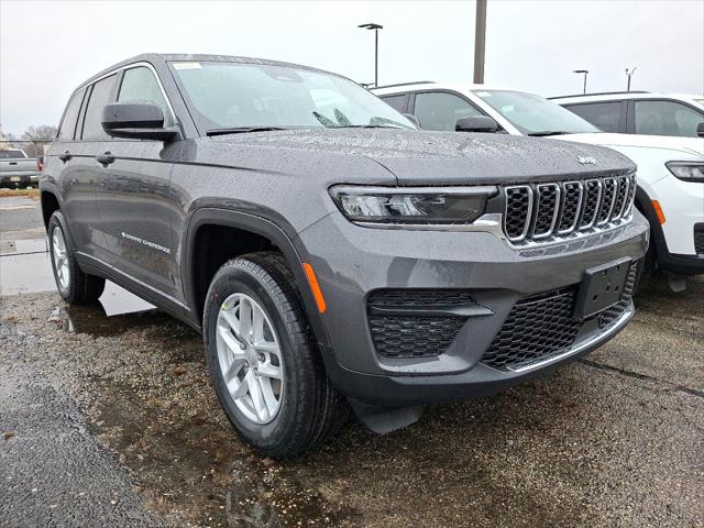 2025 Jeep Grand Cherokee GRAND CHEROKEE LAREDO X 4X4 2025 Jeep Grand Cherokee GRAND CHEROKEE LAREDO X 4X4