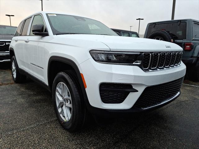 2025 Jeep Grand Cherokee GRAND CHEROKEE LAREDO X 4X4 2025 Jeep Grand Cherokee GRAND CHEROKEE LAREDO X 4X4