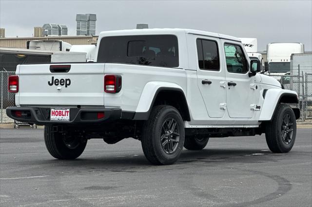 2026 Jeep Gladiator GLADIATOR SPORT S 4X4 2026 Jeep Gladiator GLADIATOR SPORT S 4X4