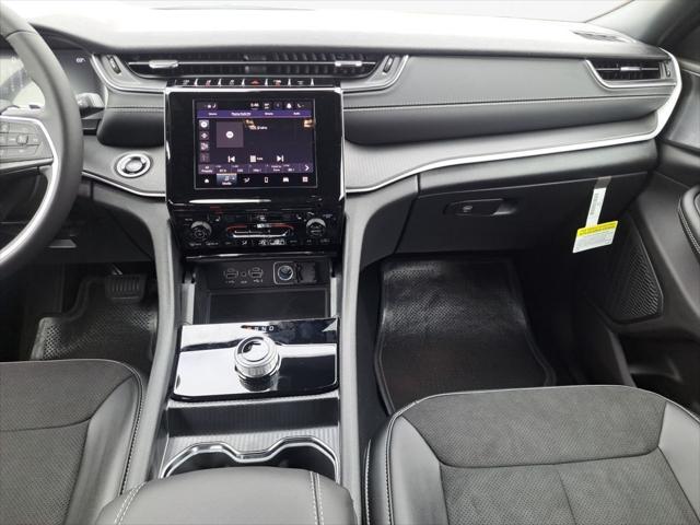 2025 Jeep Grand Cherokee GRAND CHEROKEE ALTITUDE X 4X2