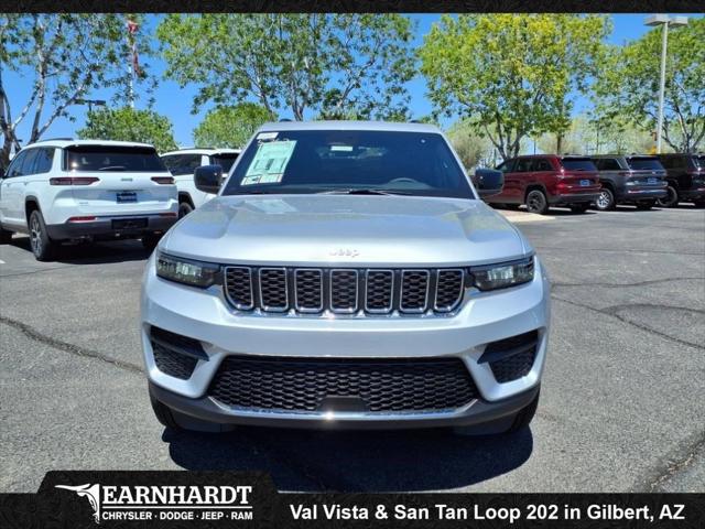 2025 Jeep Grand Cherokee GRAND CHEROKEE LAREDO X 4X2