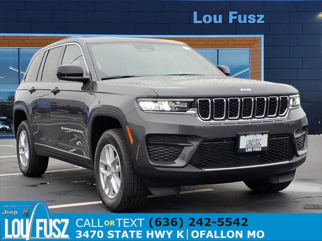 2025 Jeep Grand Cherokee GRAND CHEROKEE LAREDO X 4X4 2025 Jeep Grand Cherokee GRAND CHEROKEE LAREDO X 4X4