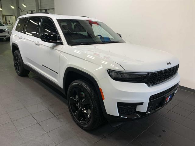 2025 Jeep Grand Cherokee GRAND CHEROKEE L ALTITUDE X 4X4