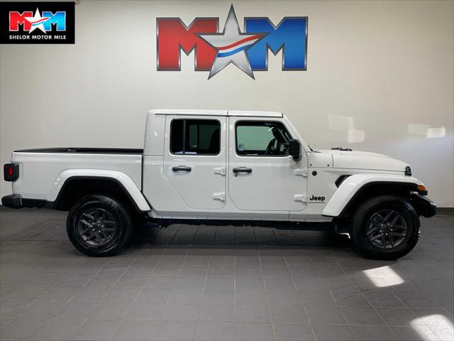 2026 Jeep Gladiator GLADIATOR SPORT S 4X4 2026 Jeep Gladiator GLADIATOR SPORT S 4X4
