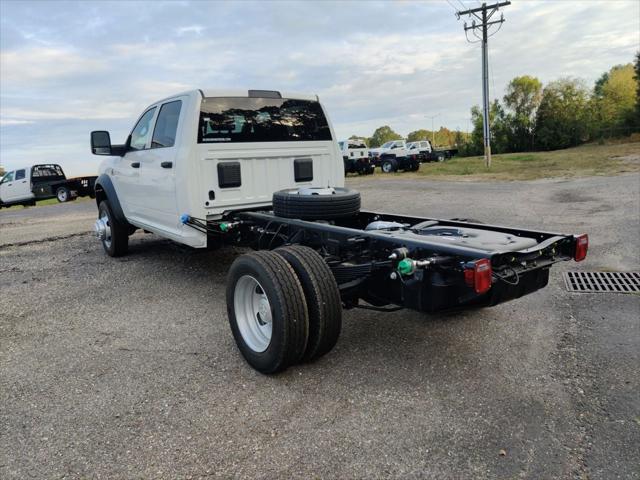 2026 RAM Ram 5500 Chassis Cab RAM 5500 TRADESMAN CHASSIS CREW CAB 4X4 60 CA
