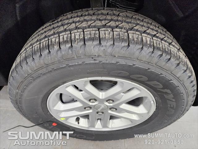 2025 Jeep Grand Cherokee GRAND CHEROKEE LAREDO 4X4 2025 Jeep Grand Cherokee GRAND CHEROKEE LAREDO 4X4