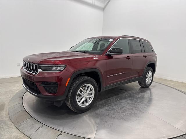 2025 Jeep Grand Cherokee GRAND CHEROKEE LAREDO X 4X4 2025 Jeep Grand Cherokee GRAND CHEROKEE LAREDO X 4X4