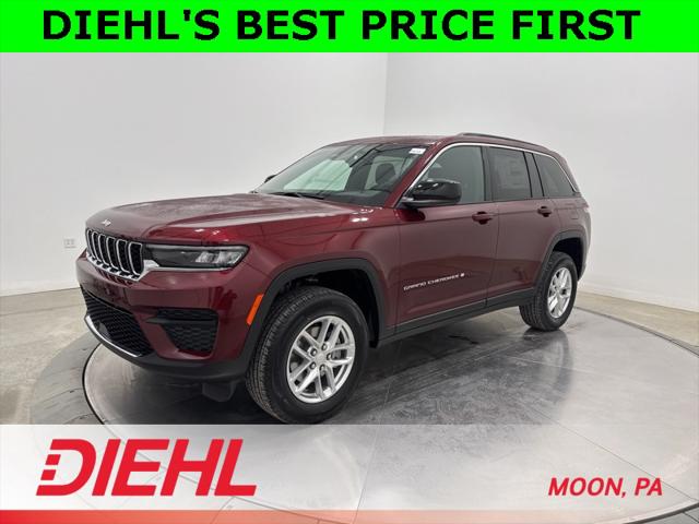 2025 Jeep Grand Cherokee GRAND CHEROKEE LAREDO X 4X4