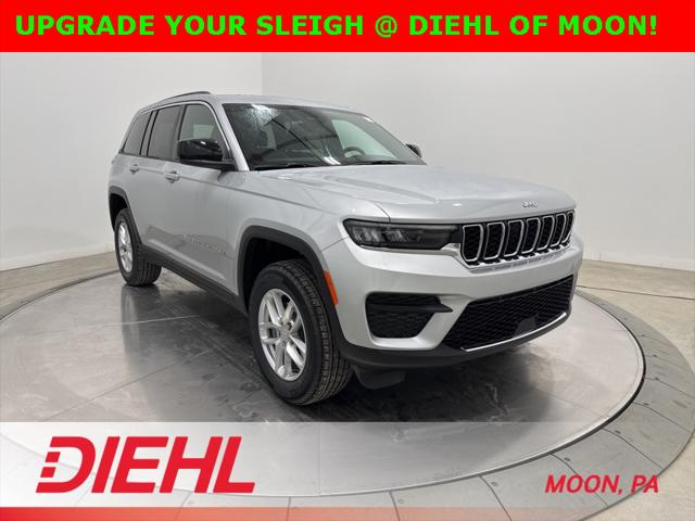 2025 Jeep Grand Cherokee GRAND CHEROKEE LAREDO X 4X4