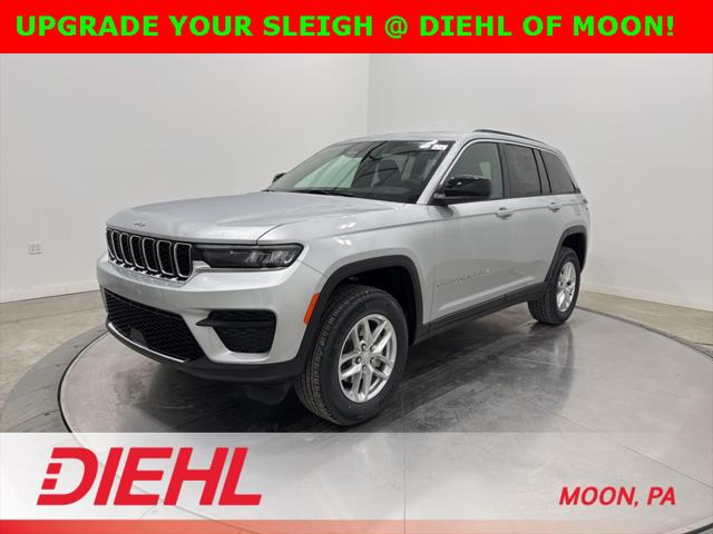 2025 Jeep Grand Cherokee GRAND CHEROKEE LAREDO X 4X4
