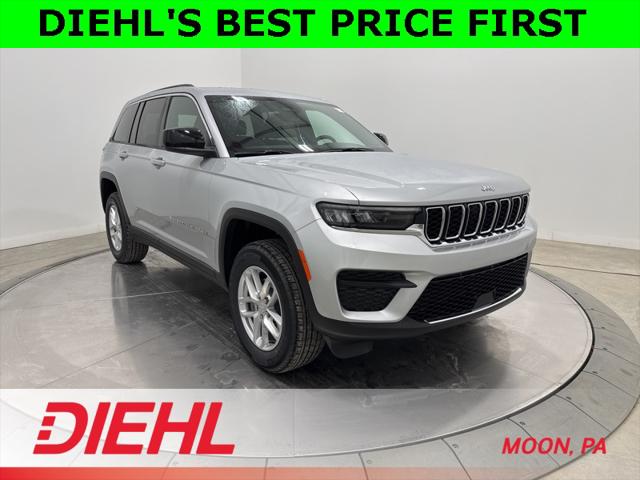 2025 Jeep Grand Cherokee GRAND CHEROKEE LAREDO X 4X4