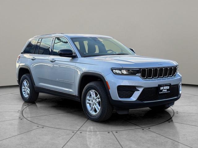 2025 Jeep Grand Cherokee GRAND CHEROKEE LAREDO 4X2