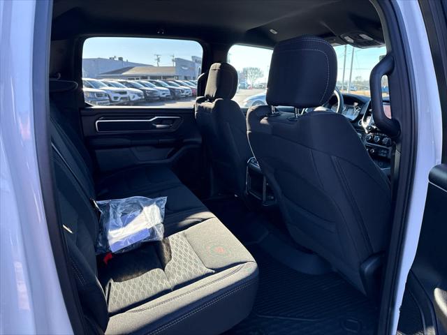 2026 Ram 1500 Big Horn Crew Cab 4x4 5'7" Box