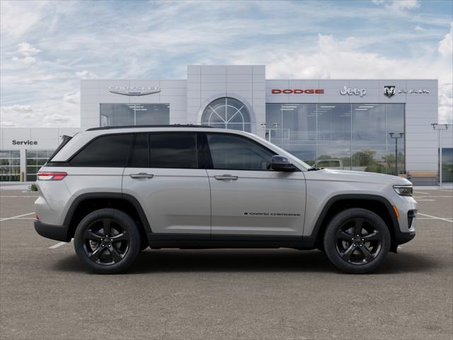 2025 Jeep Grand Cherokee Altitude X 4x4