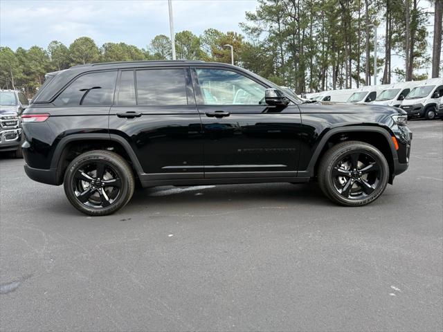 2025 Jeep Grand Cherokee GRAND CHEROKEE ALTITUDE X 4X4