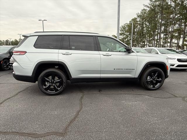 2025 Jeep Grand Cherokee GRAND CHEROKEE L LIMITED 4X2 2025 Jeep Grand Cherokee GRAND CHEROKEE L LIMITED 4X2