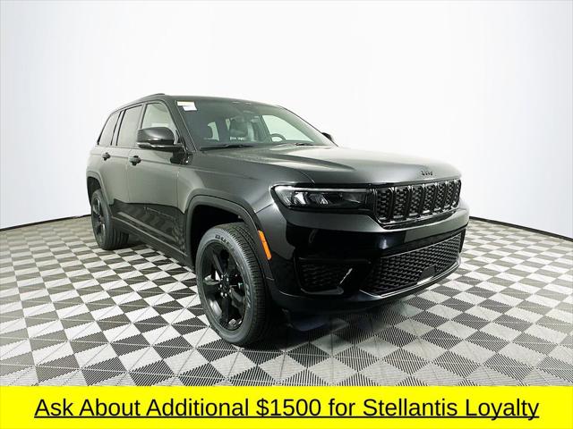 2025 Jeep Grand Cherokee GRAND CHEROKEE ALTITUDE 4X4