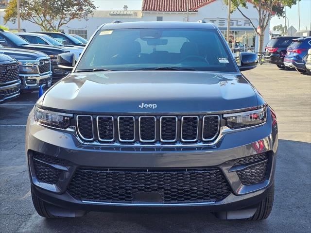 2025 Jeep Grand Cherokee GRAND CHEROKEE LAREDO X 4X2 2025 Jeep Grand Cherokee GRAND CHEROKEE LAREDO X 4X2