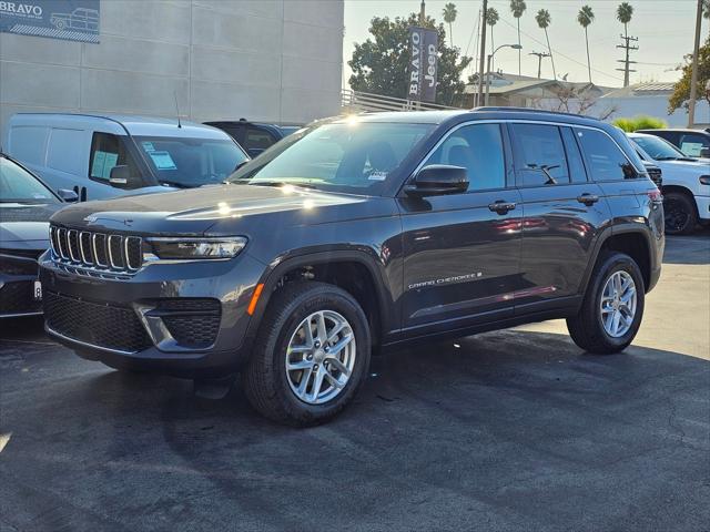 2025 Jeep Grand Cherokee GRAND CHEROKEE LAREDO X 4X2 2025 Jeep Grand Cherokee GRAND CHEROKEE LAREDO X 4X2