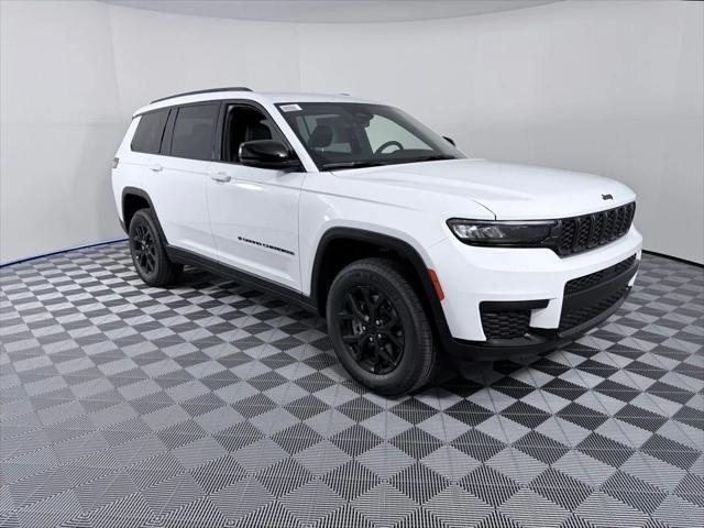 2025 Jeep Grand Cherokee GRAND CHEROKEE L ALTITUDE 4X2