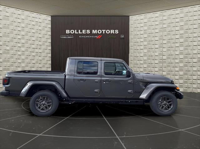 2026 Jeep Gladiator GLADIATOR SPORT S 4X4