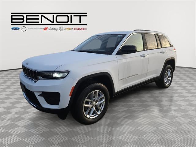 2025 Jeep Grand Cherokee GRAND CHEROKEE LAREDO X 4X2