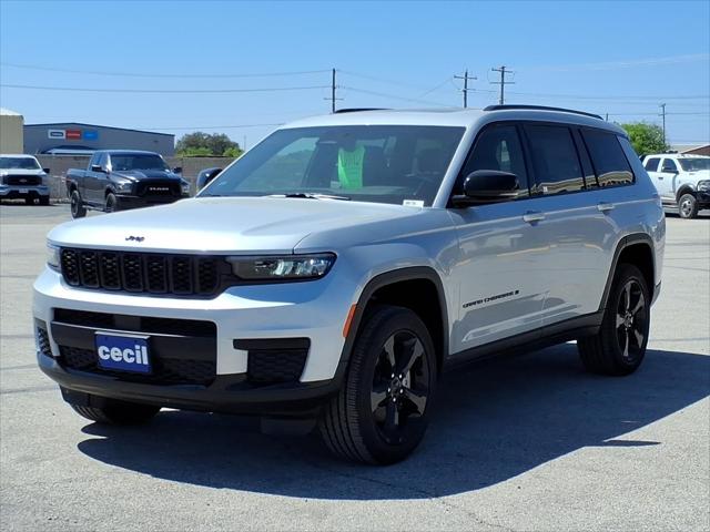 2025 Jeep Grand Cherokee Altitude X 4x2
