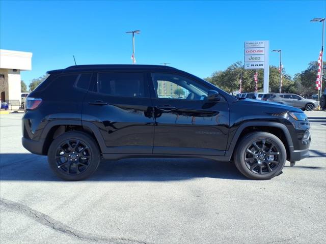 2026 Jeep Compass COMPASS LATITUDE ALTITUDE 4X4 2026 Jeep Compass COMPASS LATITUDE ALTITUDE 4X4