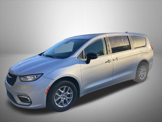 2024 Chrysler Pacifica Touring L 2024 Chrysler Pacifica Touring L