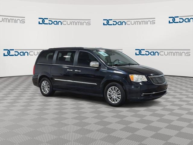 2013 Chrysler Town and Country Touring-L 2013 Chrysler Town and Country Touring-L