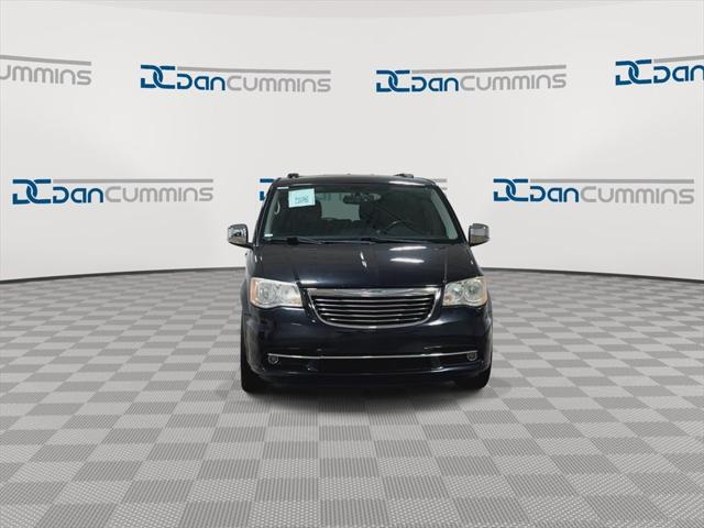 2013 Chrysler Town and Country Touring-L 2013 Chrysler Town and Country Touring-L