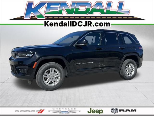 2025 Jeep Grand Cherokee GRAND CHEROKEE LAREDO 4X2