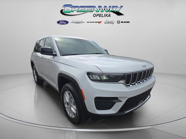 2025 Jeep Grand Cherokee GRAND CHEROKEE LAREDO X 4X2
