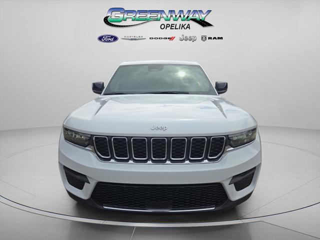 2025 Jeep Grand Cherokee GRAND CHEROKEE LAREDO X 4X2