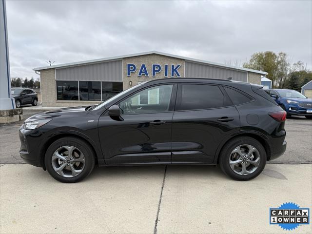 2024 Ford Escape ST-Line 2024 Ford Escape ST-Line