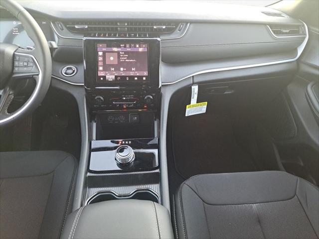 2025 Jeep Grand Cherokee GRAND CHEROKEE LAREDO X 4X4 2025 Jeep Grand Cherokee GRAND CHEROKEE LAREDO X 4X4