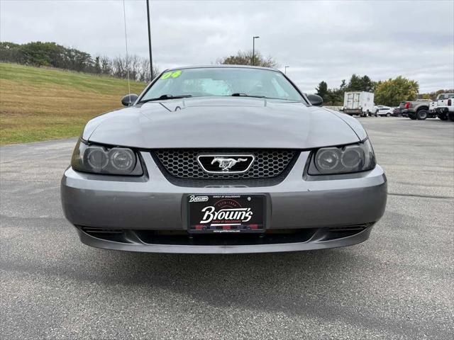 2004 Ford Mustang Standard