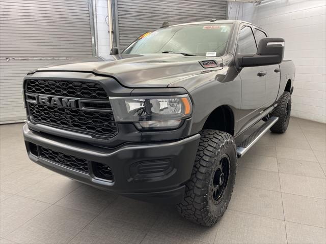 2024 RAM 2500 Tradesman Crew Cab 4x4 64 Box
